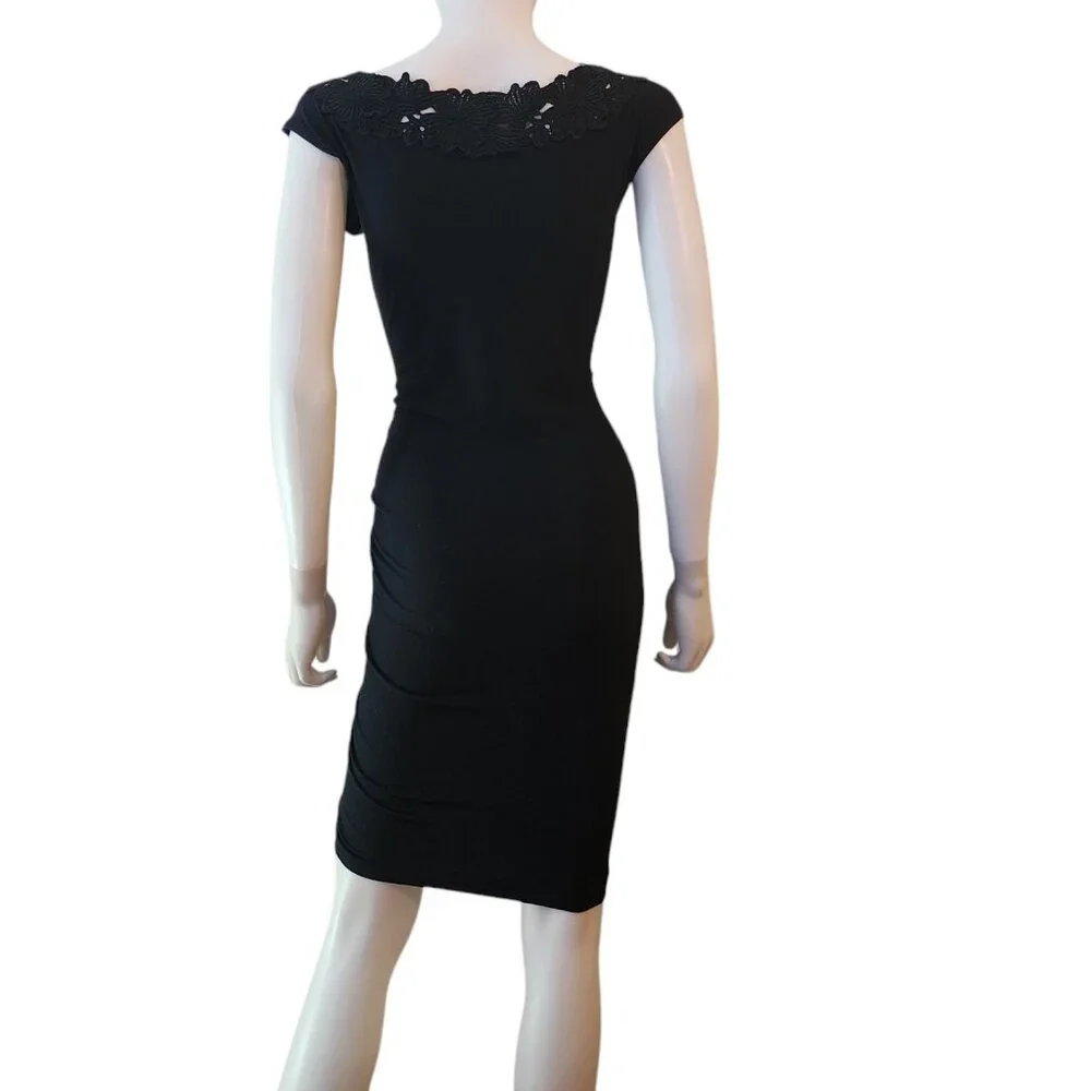 Cotton V-Neck Laced Bodycon Dress - Picture 7 of 9